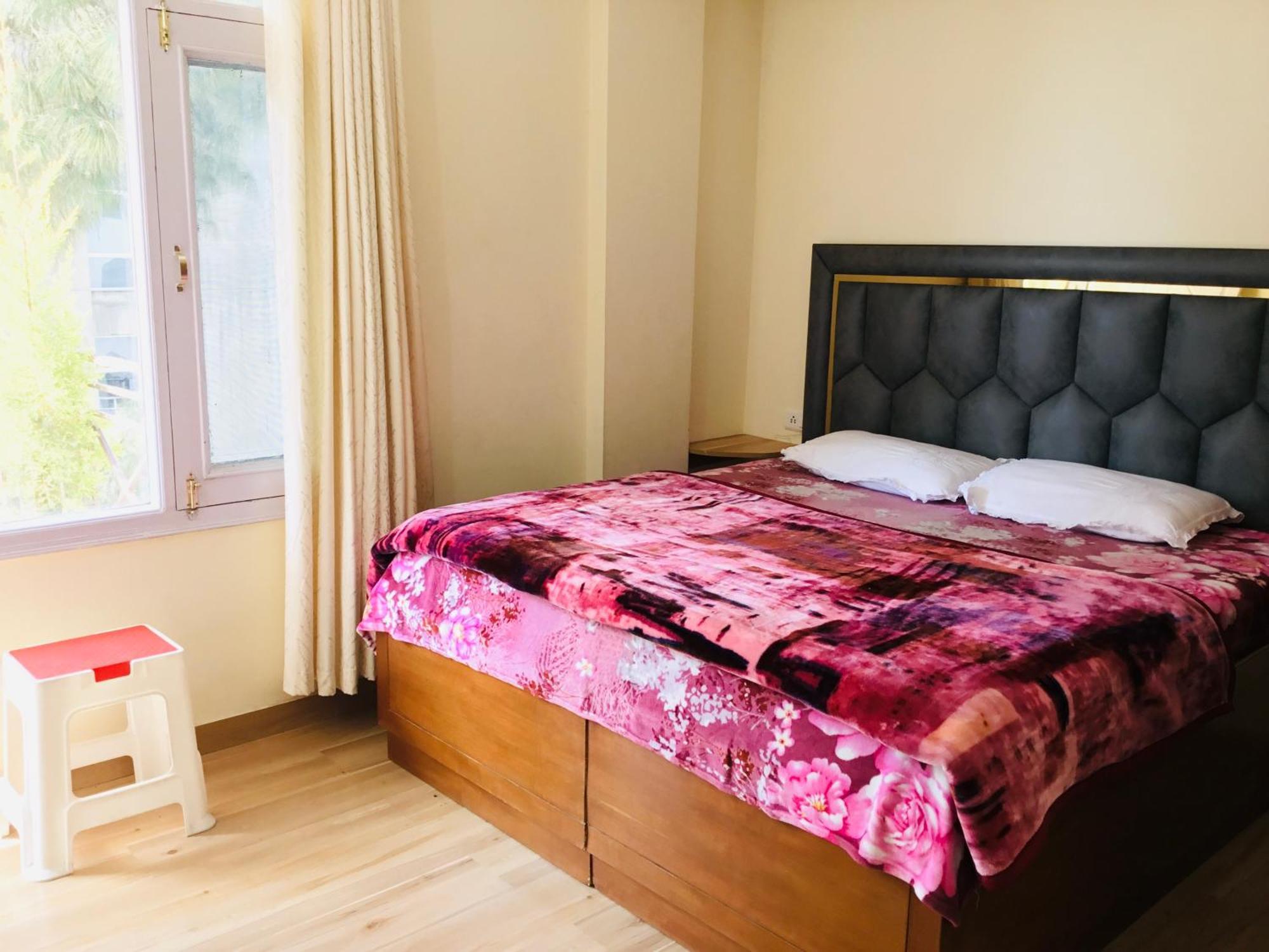 Shimla Vibes B & B Free Pick & Drop From Isbt Shimla Exterior foto